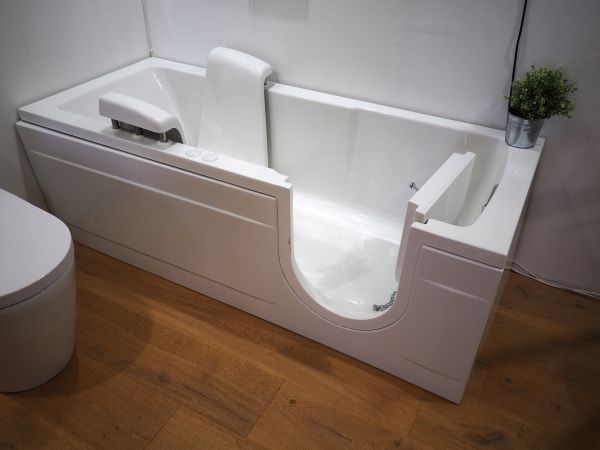 Cost of Walk In Tub Repair in Norristown