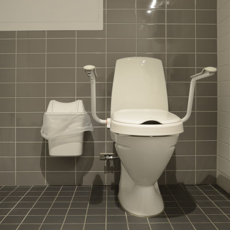 Commode Replacement